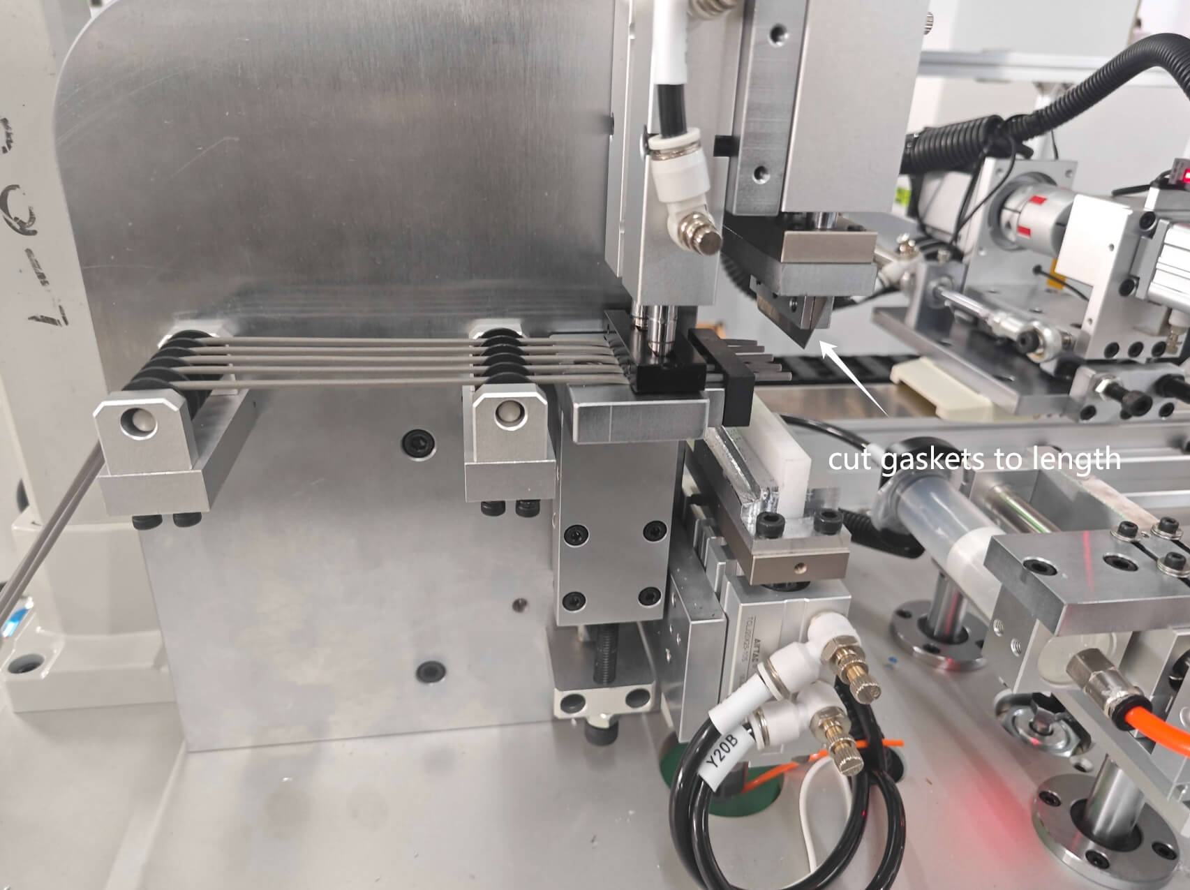 cut gaskets to length