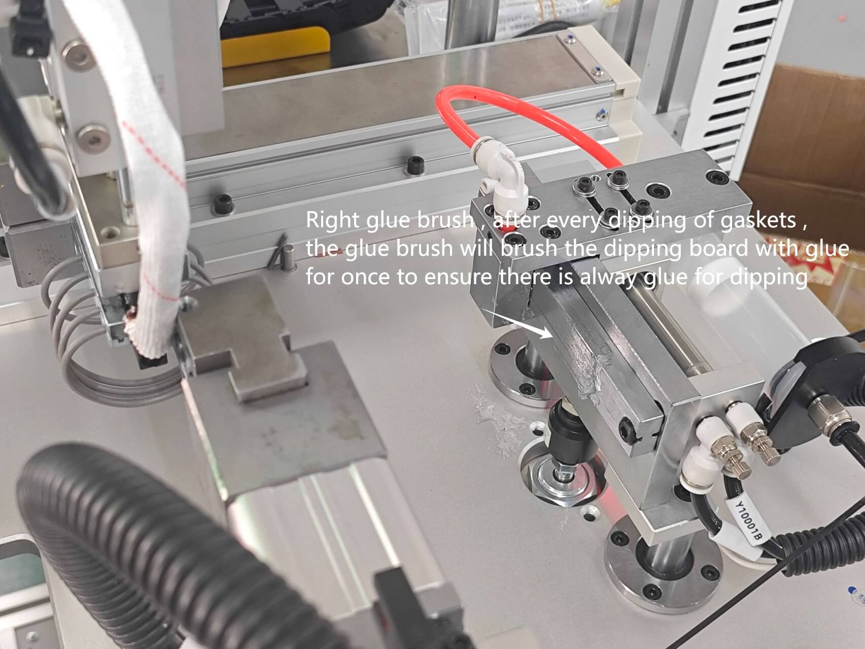 right glue brush