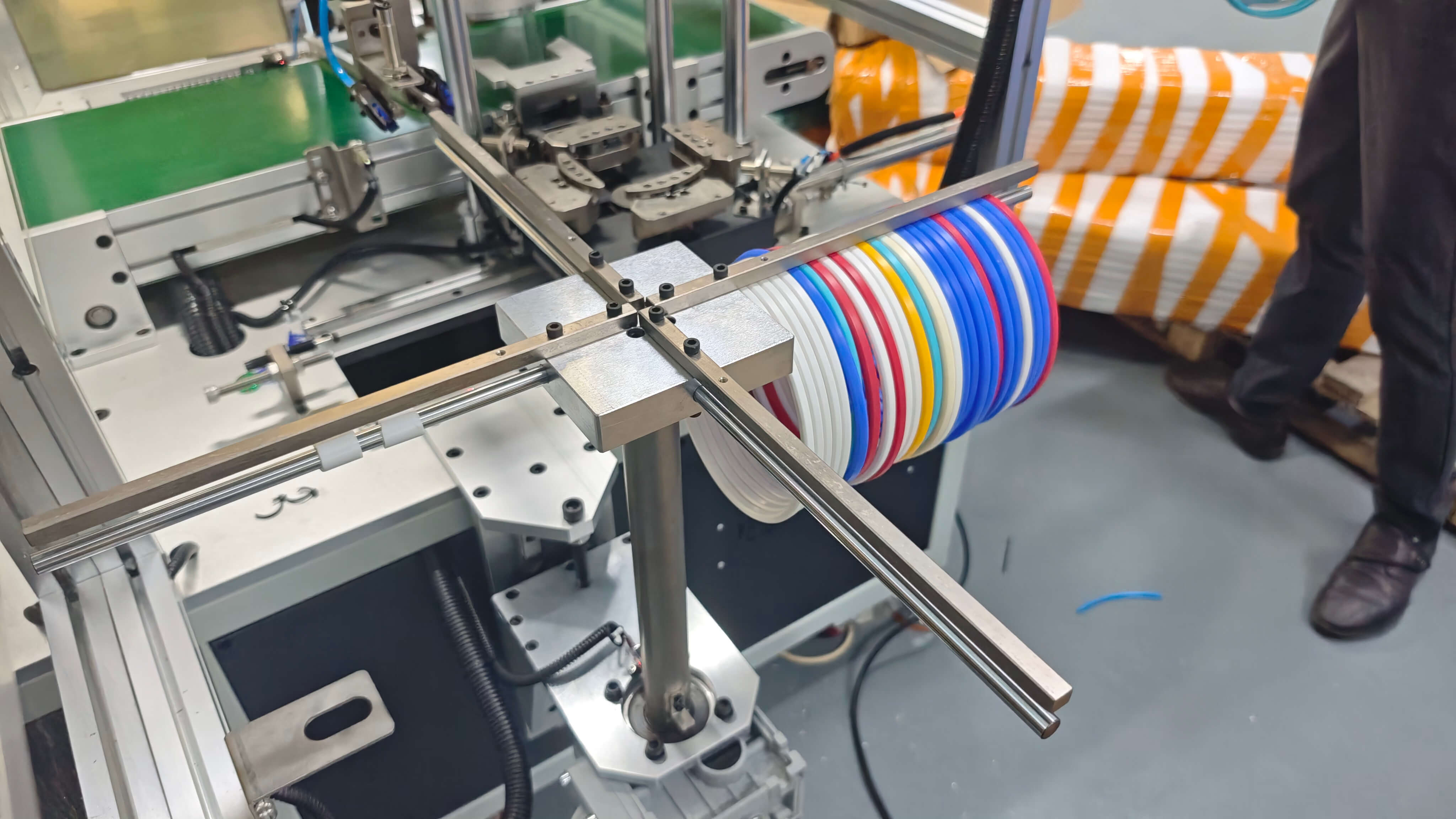 fixture holding silicone o rings 