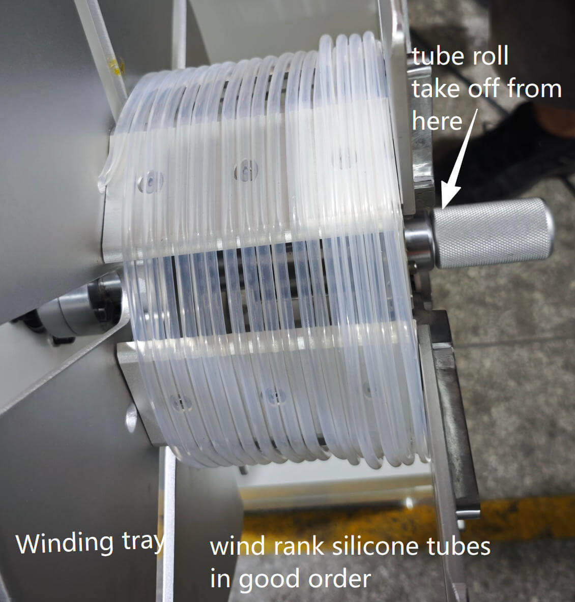 High speed winding tray