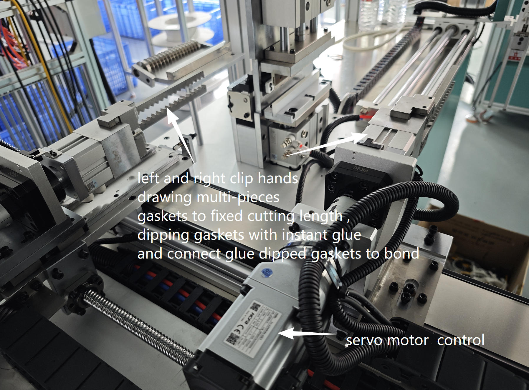 Left and right clip hands 