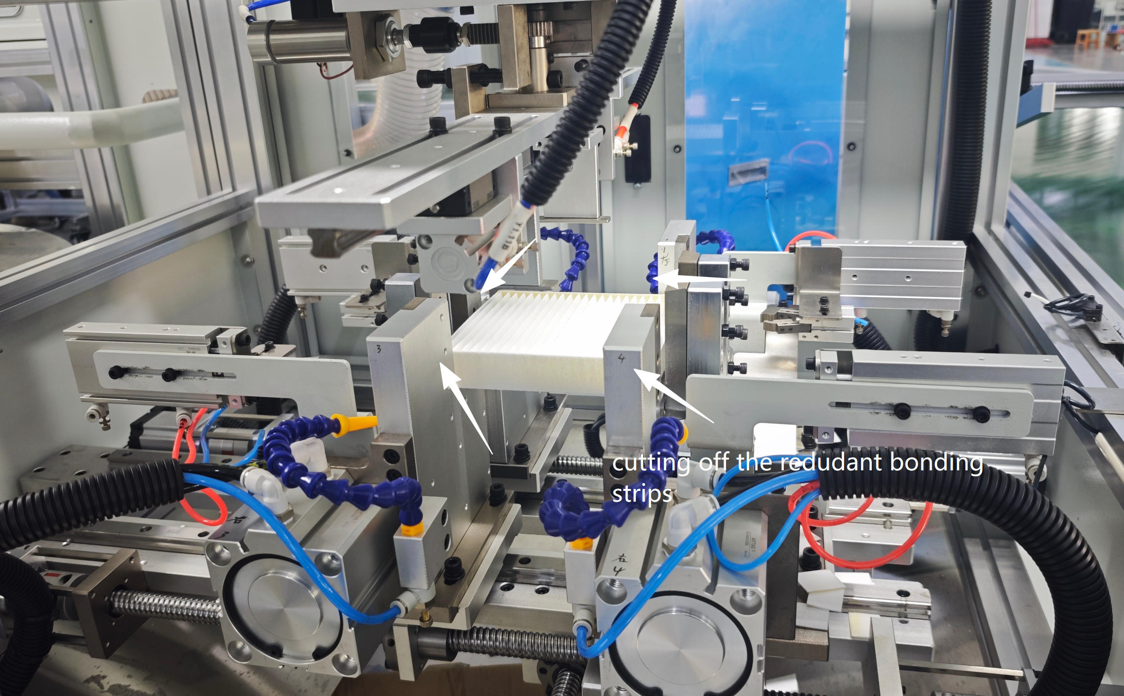 cutting of redudant edge 