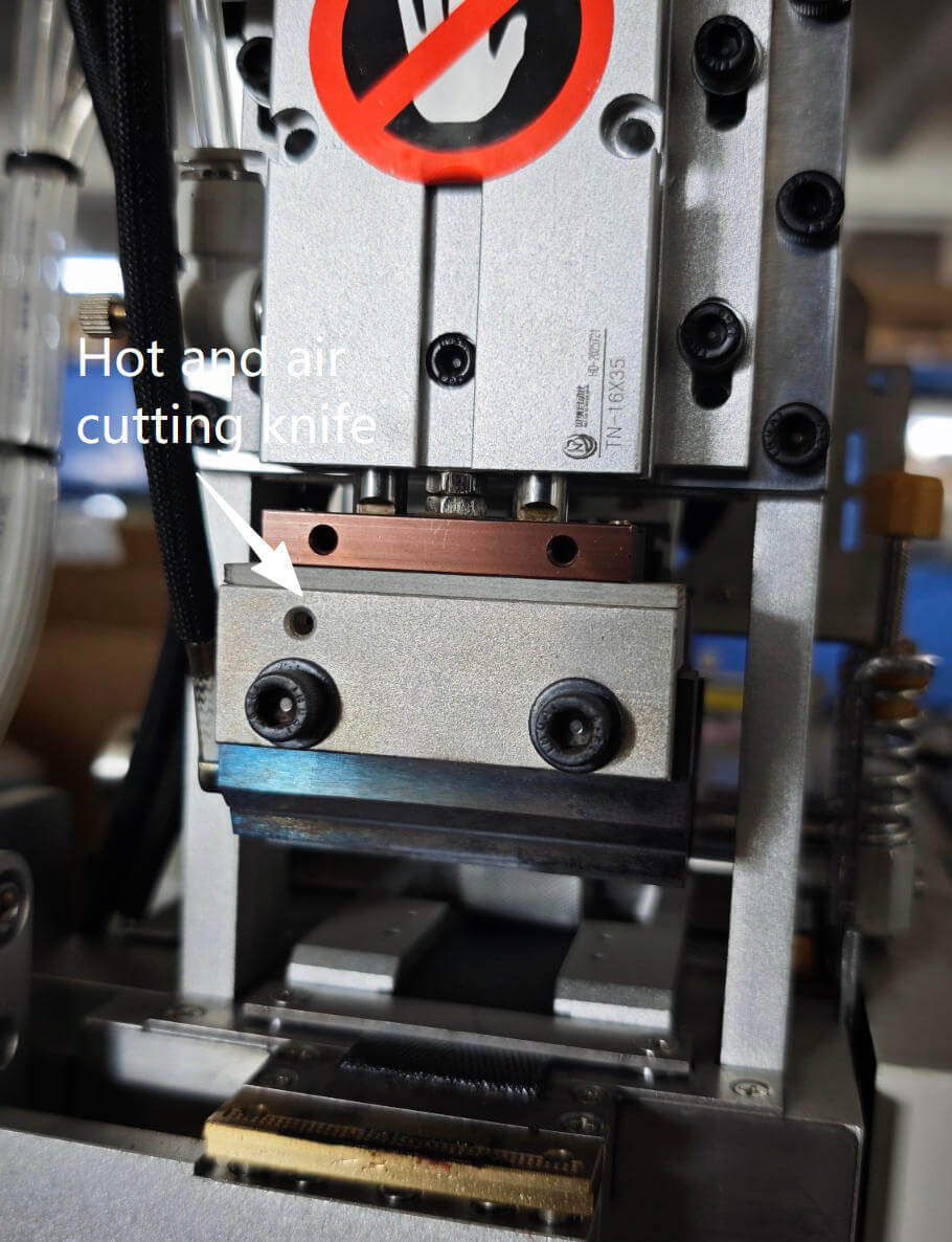 hot and air cutting knife